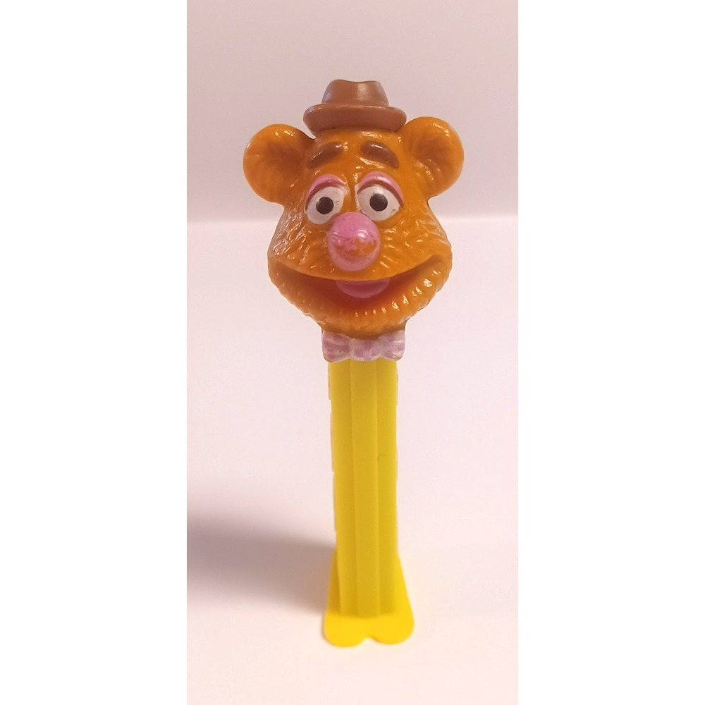 Vintage 1991 The Muppets Fozzie Bear Austria 4.966.305 Feet Pez Candy Dispenser